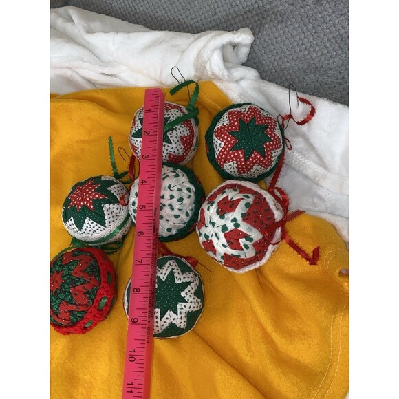 Patchwork Quilted Fabric Christmas ornament Handmade Lot of 6 - Picture 8 of 8